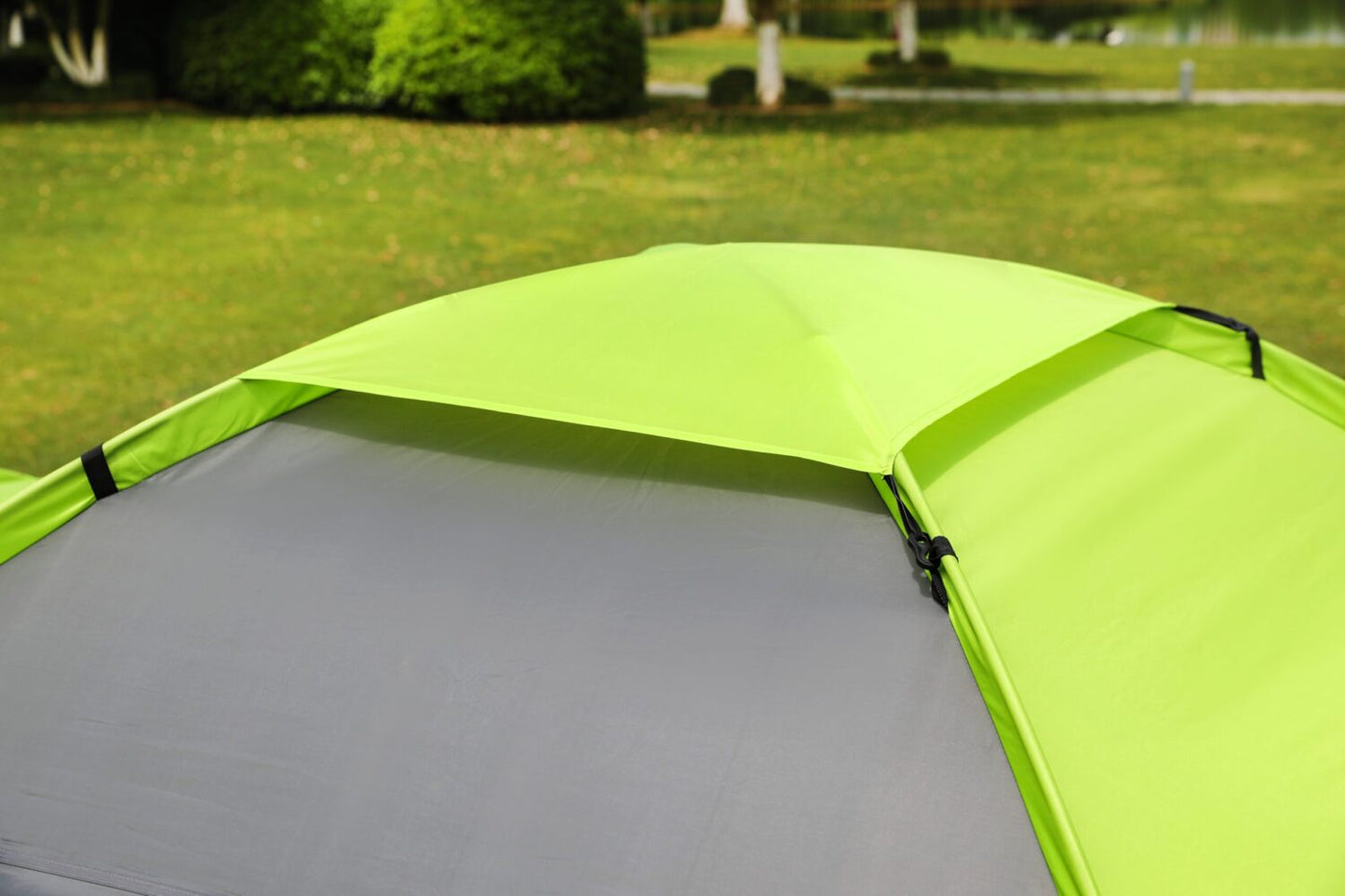 Tente de camping familiale 4 places - Spacieuse et confortable | 500 x 220 x 200 cm | Vert et gris | TRENDYFLAIR