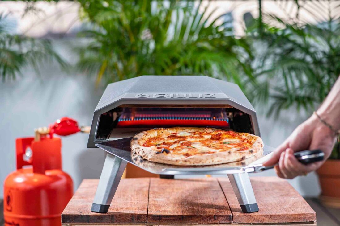 Four à pizza à gaz - Giuliz - UFO 12 - Pelle à pizza inclus | Idéal pour la cuisine extérieure | Compact et portable | Acier inoxydable | TRENDYFLAIR