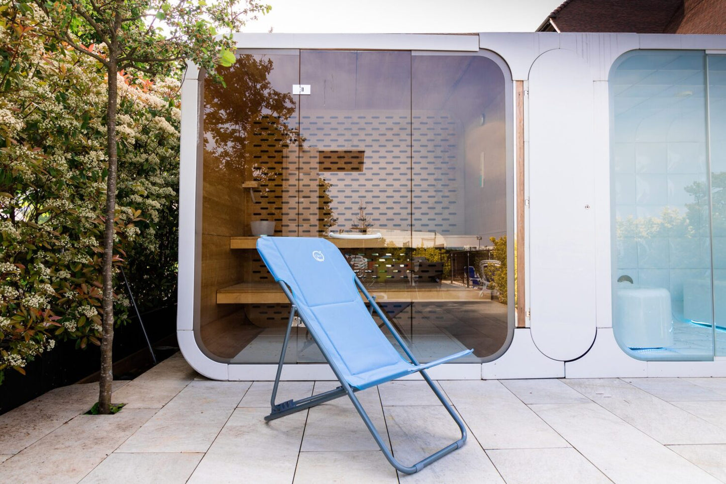 Chilienne de jardin pliable - 4 positions - Confortable et pratique | 96 x 55 x 98 cm | Bleu | TRENDYFLAIR