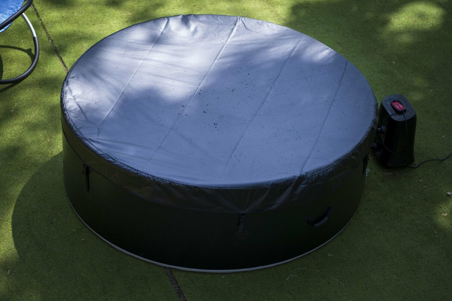Spa Gonflable - 4 Places Rond en Dropstitch - Diamètre 180 cm - Filtre et Bâche Inclus | TRENDYFLAIR