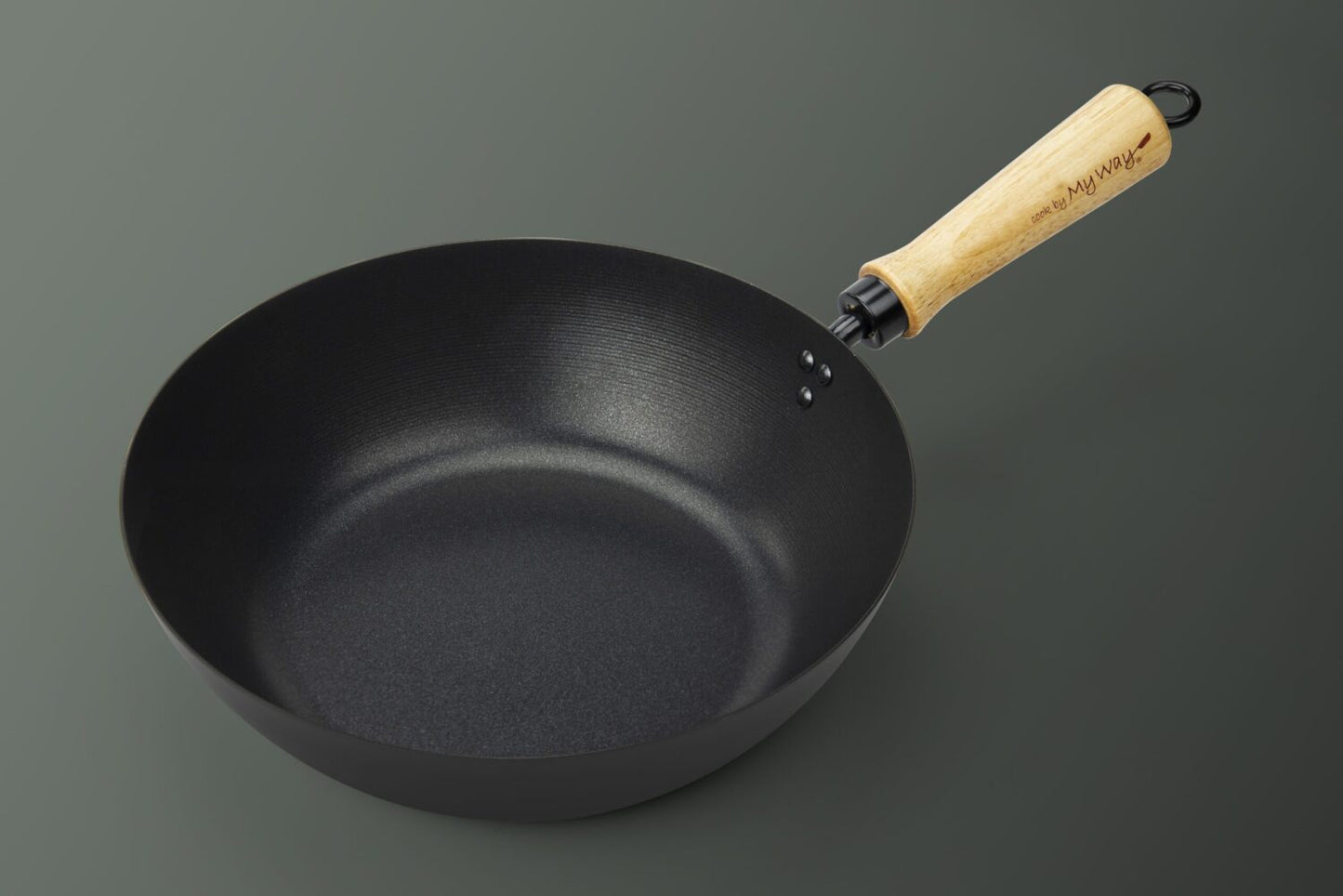 Wok avec poignée en bois - En acier carbone - Compatible toutes plaques de cuisson | 33 cm | Noir | TRENDYFLAIR