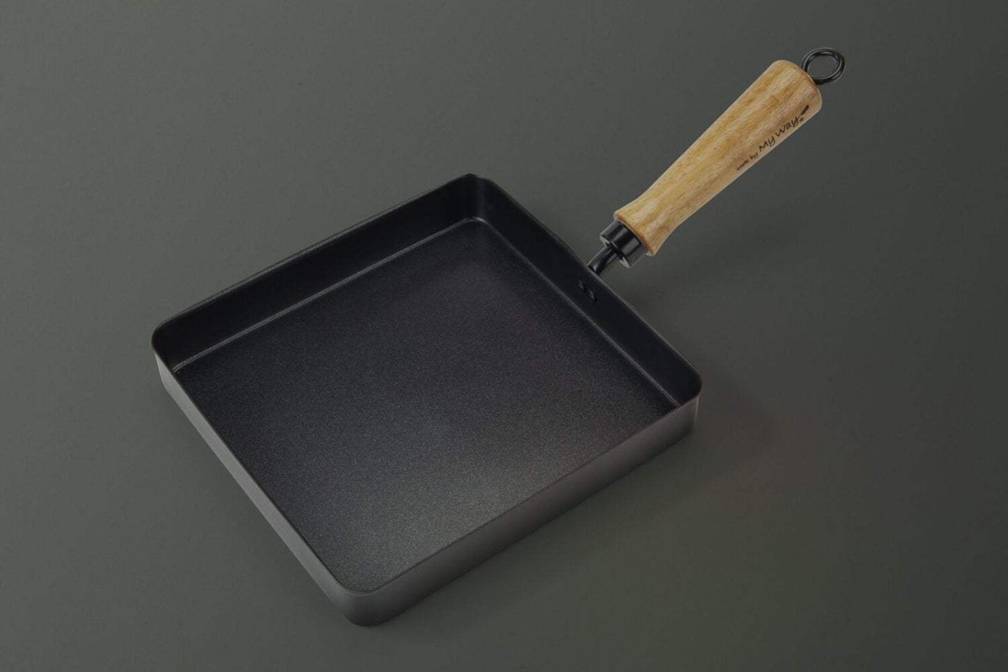 Poêle à œufs - En acier carbone - Compatible toutes plaques de cuisson | 39 x 20 cm | Noir | TRENDYFLAIR