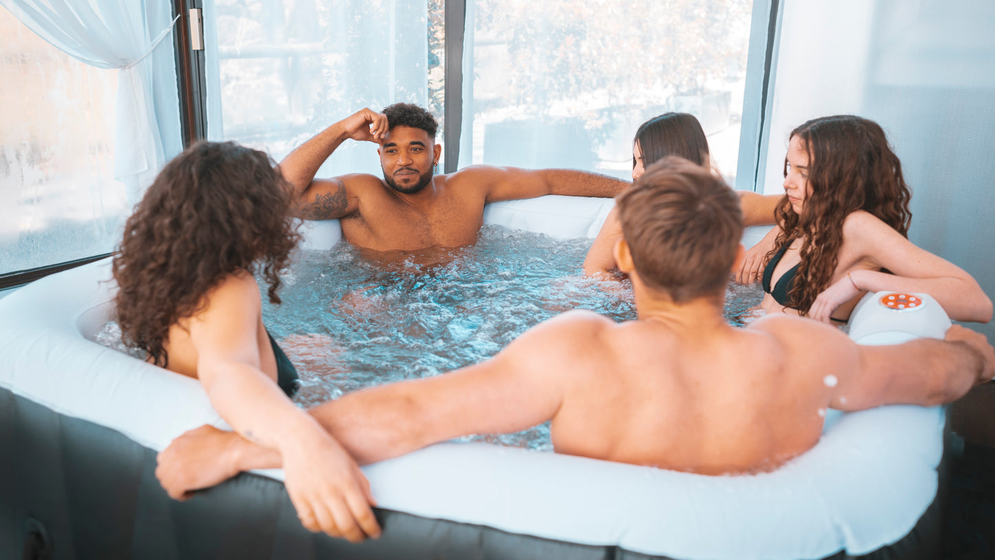 Spa Gonflable - 6 Places Carré - Filtre et Bâche Inclus | Confortable et Relaxant | 185 x 185 cm | Idéal pour la Détente en Famille ou entre Amis | Facile à Installer et à Utiliser | TRENDYFLAIR
