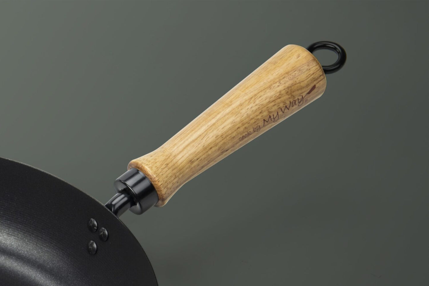 Poêle avec revêtement antiadhésif - En acier carbone - Compatible toutes plaques de cuisson | 26 cm | Noir | TRENDYFLAIR